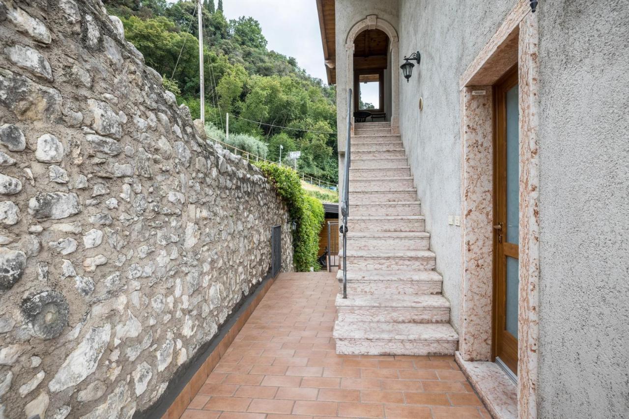 Apartamento Casa Carlotta Malcesine Exterior foto